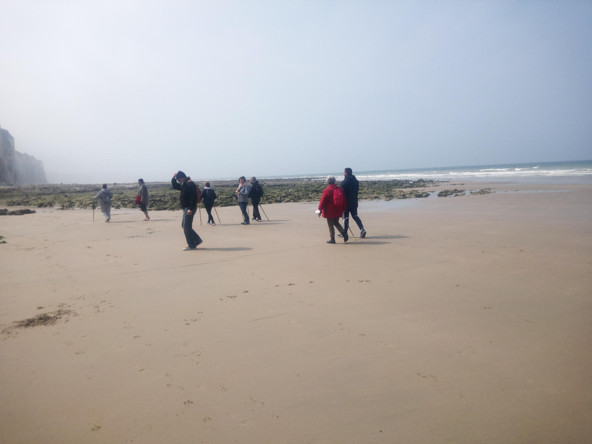 Marche Nordique sur le sable Centre social et culturel l